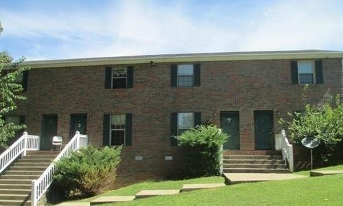 c-450 Martha Ln, Clarksville, TN, 37043-4993 | Card Image