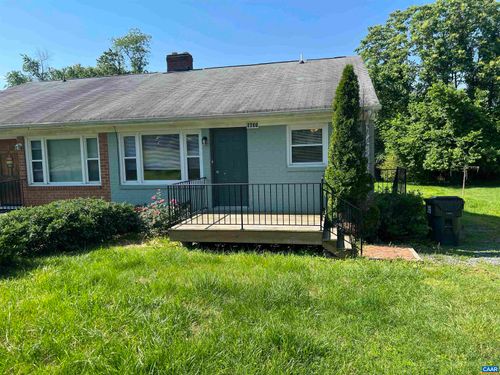 2-5677 Myrtle St, CROZET, VA, 22932-3125 | Card Image