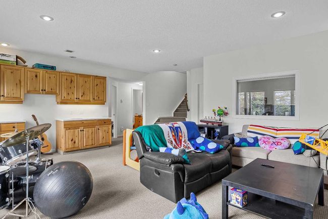 5 - 2 Aspen Glen, Home with 4 bedrooms, 4 bathrooms and 5 parking in Canmore AB | Image 37