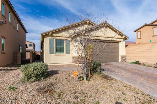 5729 Orchid Point St, North Las Vegas, NV, 89081-5642 | Card Image