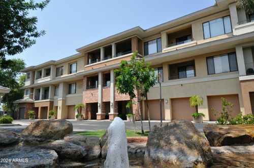 2001-2989 N 44th St, Phoenix, AZ, 85018-7296 | Card Image
