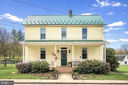 107 Walnut St, FRIENDSVILLE, MD, 21531-2137 | Card Image