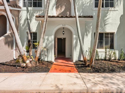 513 Bayfront Dr, Boynton Beach, FL, 33435-8644 | Card Image