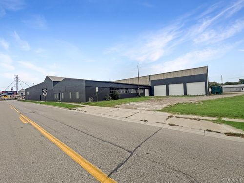 812 N Beck St, Sebewaing, MI, 48759-1120 | Card Image