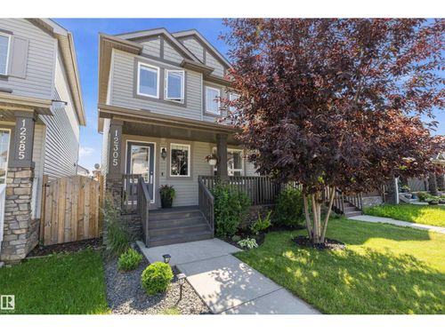 12305 173a Ave Nw, Edmonton, AB, T5X0J8 | Card Image