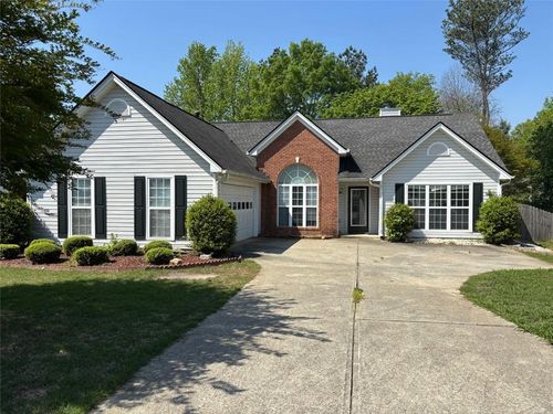 320 Victoria Station Blvd, Lawrenceville, GA, 30043-6470 | Card Image