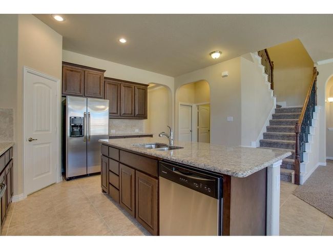 Kitchen | Image 10