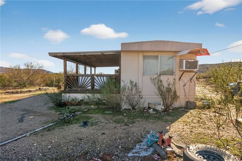 18310 Joshua Forest Scenic Rd, Wikieup, AZ, 85360 | Card Image