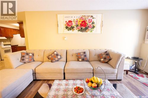 411 Tait Crt, Saskatoon, SK, S7H5L3 | Card Image