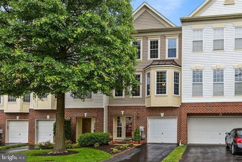 412 E Oakmeade Dr, WILMINGTON, DE, 19810-1424 | Card Image