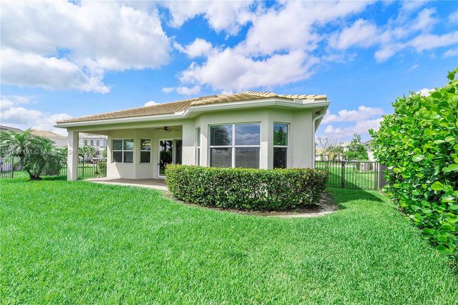 15917 - 15917 Rain Lilly Way, House other with 3 bedrooms, 2 bathrooms and null parking in Westlake FL | Image 23