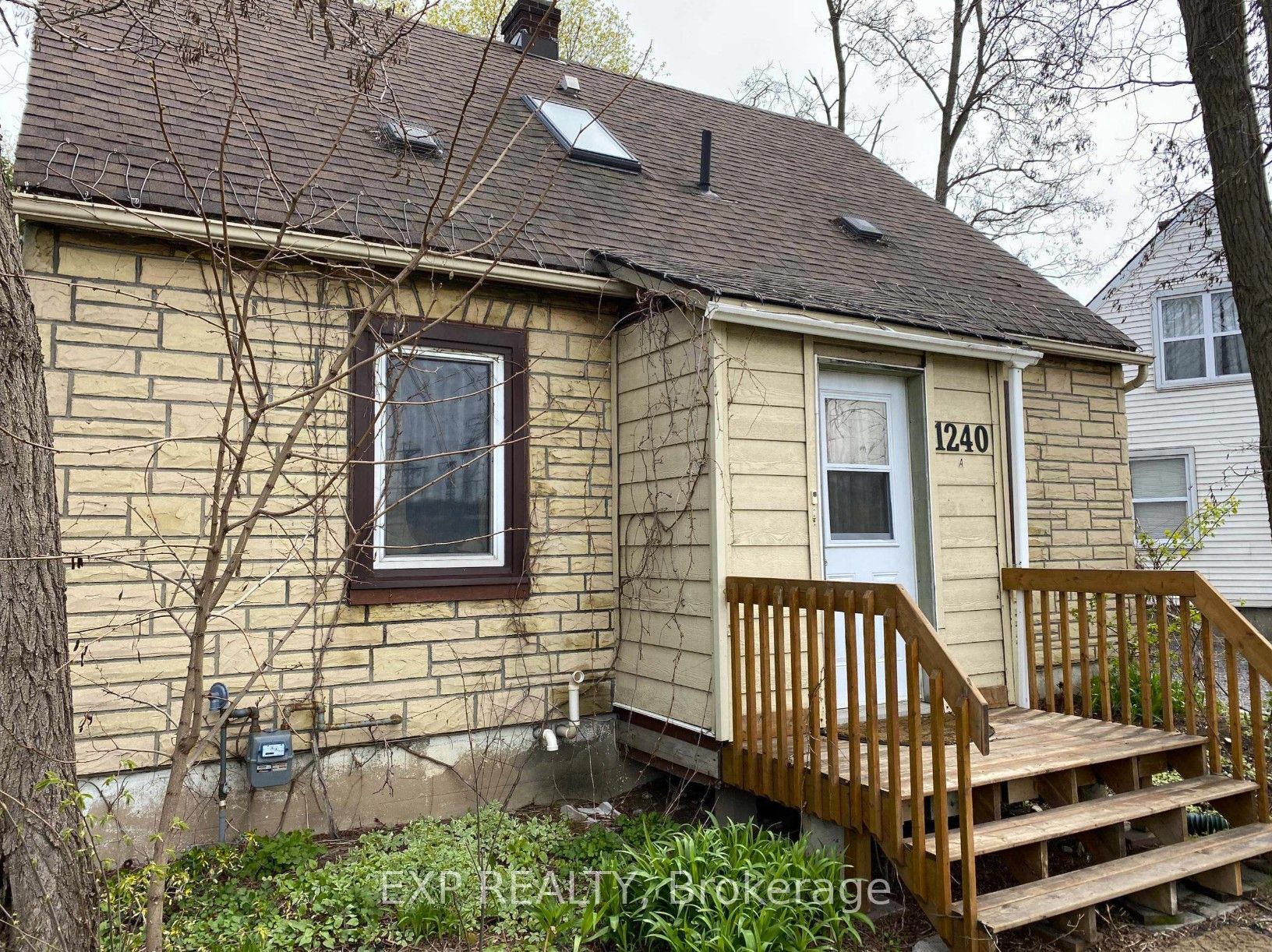 Commercial Sale in Carlington - Central Park 2