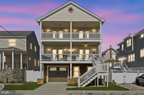 107 N Suffolk Ave, VENTNOR CITY, NJ, 08406-1859 | Card Image