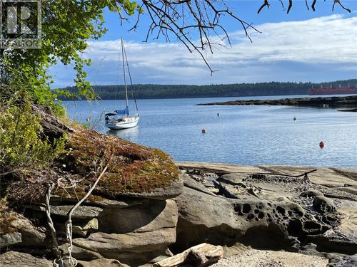 LT 32 Ruxton Island, Ruxton Island, BC, V0V0V0 | Card Image