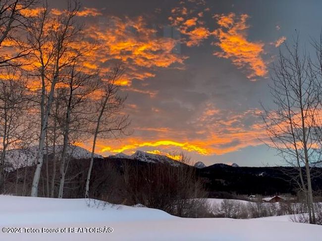 2815 Black Sheep Farm Rd, House other with 4 bedrooms, 5 bathrooms and null parking in Alta WY | Image 46