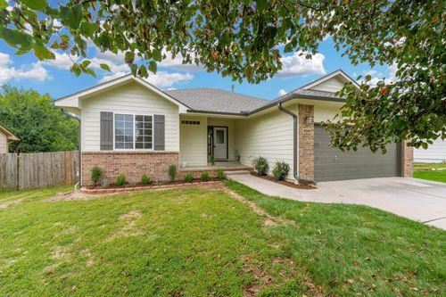 305 Oakmont Ct, Andover, KS, 67002-9258 | Card Image