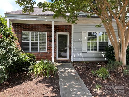 12237 Hood Bend Ct, Charlotte, NC, 28273-6965 | Card Image