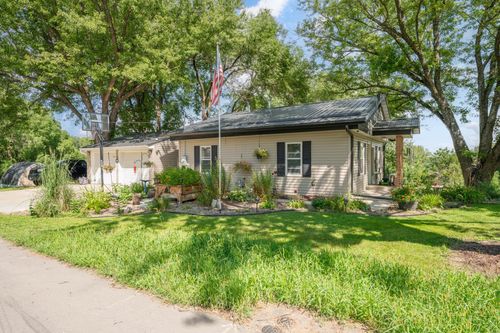 10 9th Ave Nw, Oronoco, MN, 55960-1601 | Card Image