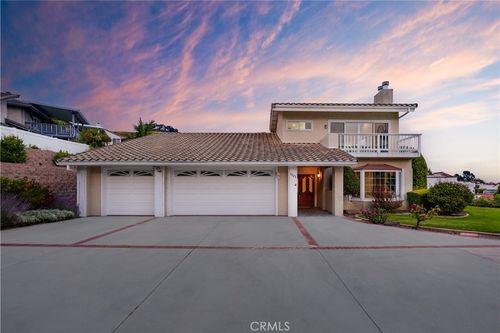 3823 Via Manzana, San Clemente, CA, 92673-2630 | Card Image