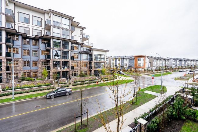310 - 20325 85 Avenue, Condo with 3 bedrooms, 2 bathrooms and 2 parking in Langley BC | Image 34