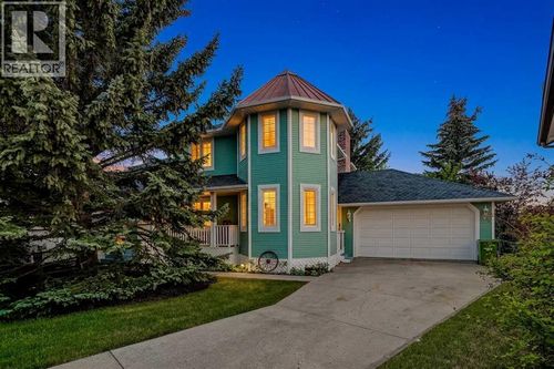 523 Scimitar Bay Nw, Calgary, AB, T3L1S6 | Card Image