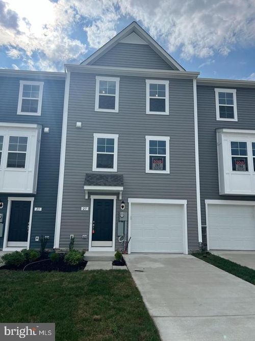 124 Tuxford Rd, FALLING WATERS, WV, 25419-1846 | Card Image