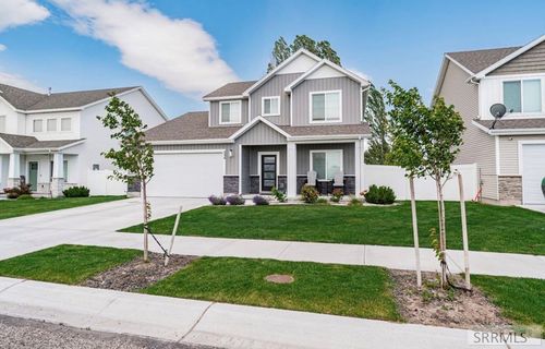334 Church St, Ammon, ID, 83401-3587 | Card Image