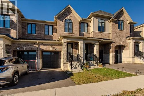 1358 Almonte Drive, Burlington, ON, L7P0V6 | Card Image
