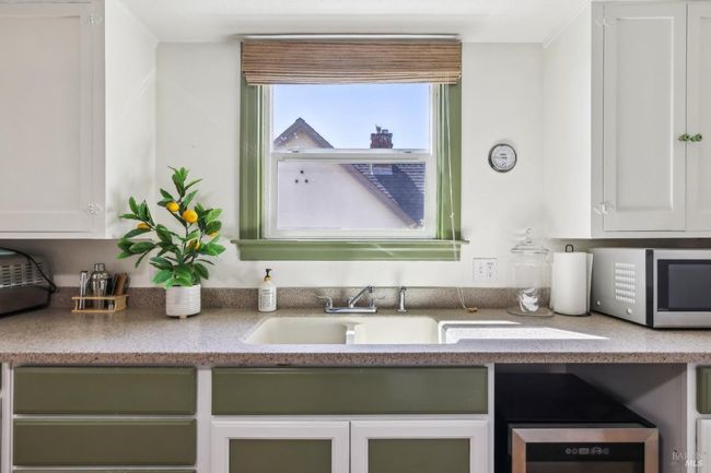 17 Hanns Ave, House other with 4 bedrooms, 2 bathrooms and 4 parking in Vallejo CA | Image 43