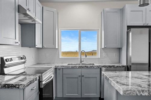 2-7608 Olympic Rd, Joshua Tree, CA, 92252-2959 | Card Image