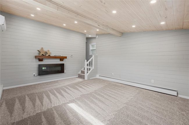 1218 W Ridge Ave, House other with 3 bedrooms, 3 bathrooms and 2 parking in Sharpsville PA | Image 14