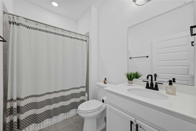 ALso on the main level | Image 25