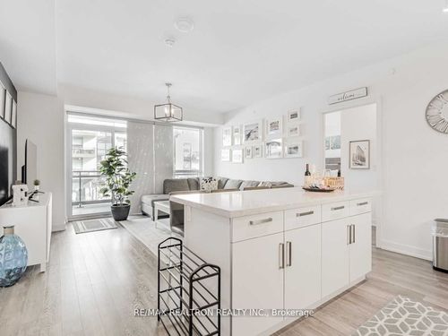 c206-301 Sea Ray Ave, Innisfil, ON, L9S0L8 | Card Image