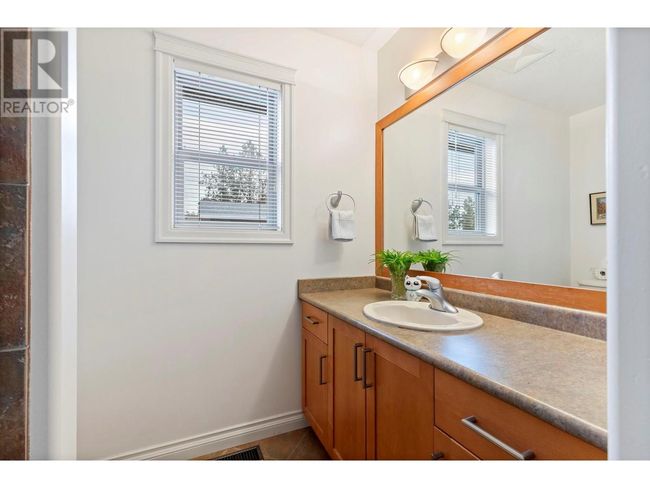 524 Curlew Dr, House other with 6 bedrooms, 4 bathrooms and 2 parking in Kelowna BC | Image 25