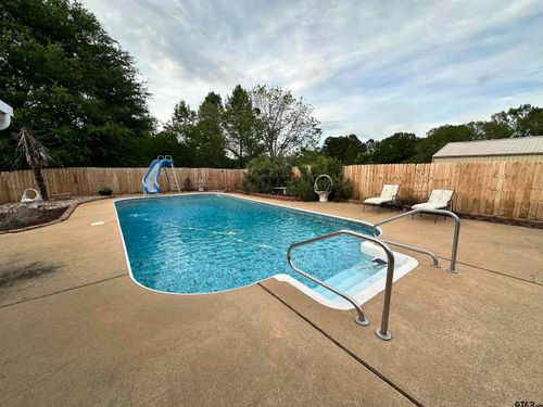 287 Hollybrook St, Kilgore, TX, 75662-2071 | Card Image