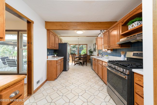 6 Chanceville Pl, House other with 4 bedrooms, 3 bathrooms and null parking in Middletown NJ | Image 11