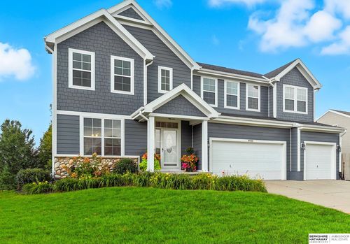 8920 N 158th St, Bennington, NE, 68007-7499 | Card Image