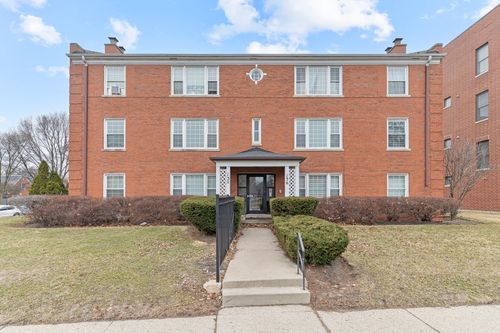apt-2-132 Ridge Ave, Evanston, IL, 60202-5120 | Card Image
