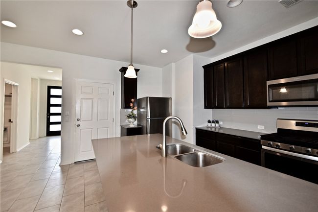 1900 Tasmanian Tiger Trce, House other with 3 bedrooms, 3 bathrooms and 4 parking in Austin TX | Image 8