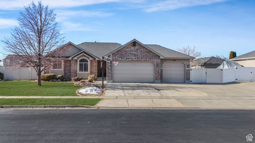956 S 1525 W, Syracuse, UT, 84075-7107 | Card Image