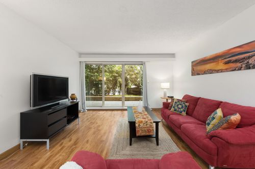 227-9847 Manchester Dr, Burnaby, BC, V3N4P4 | Card Image