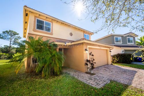 4904 Se Duval Dr, Stuart, FL, 34997-1502 | Card Image