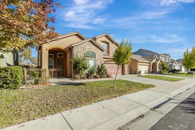 10391 Nations Circle, House other with 5 bedrooms, 3 bathrooms and null parking in Stockton CA | Image 3