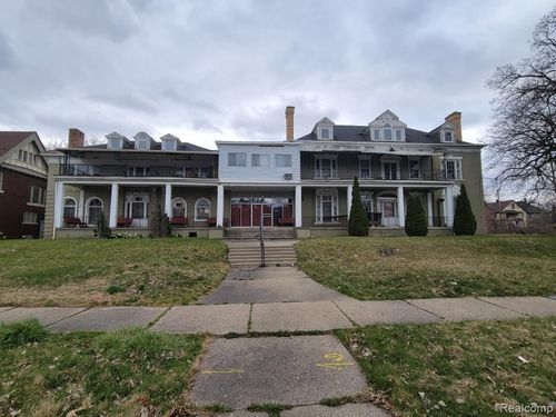 505 E Grand Blvd, Detroit, MI, 48207-3636 | Card Image