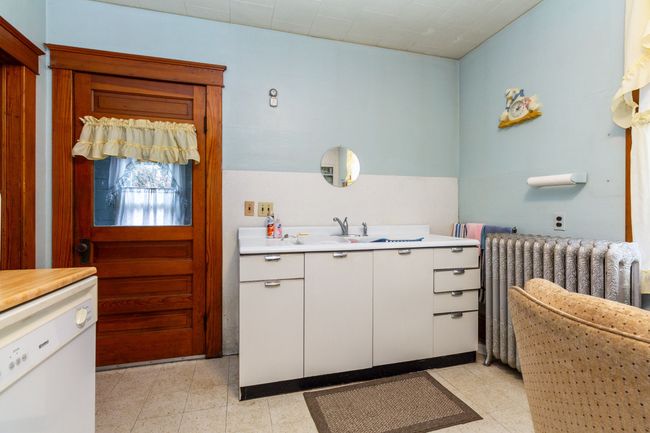 36858 Goddard Rd, House other with 4 bedrooms, 2 bathrooms and null parking in Romulus MI | Image 15