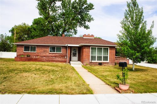 820 Walnut St, Julesburg, CO, 80737-1043 | Card Image