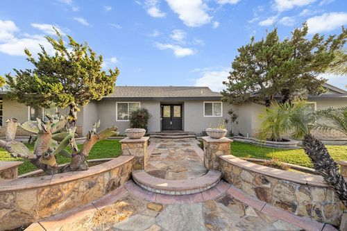 928 E Meats Ave, Orange, CA, 92865-3854 | Card Image