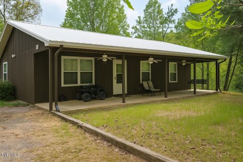 3516 James Phillips Way, Sevierville, TN, 37876-9086 | Card Image