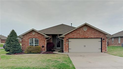 1420 Se 15th St, Moore, OK, 73160-7079 | Card Image