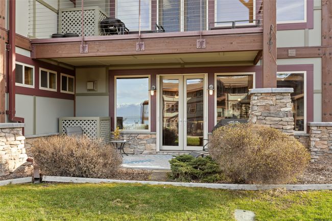 Private back porch | Image 27